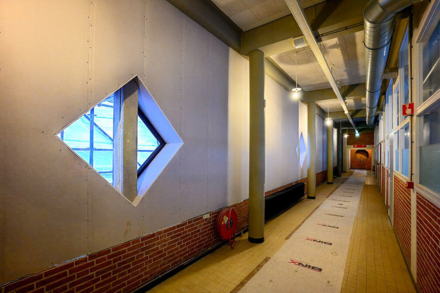 Mozaiek verbouwing binnen in de hal